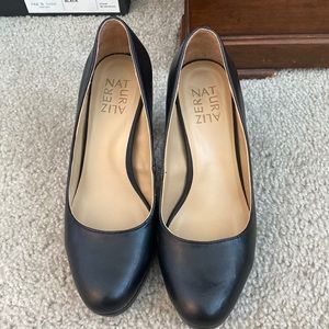 Worn one time. Very comfy platforms.